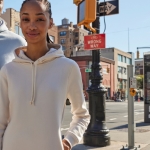 SUDADERA ORGANICA CAPUCHA MUJER WW34B